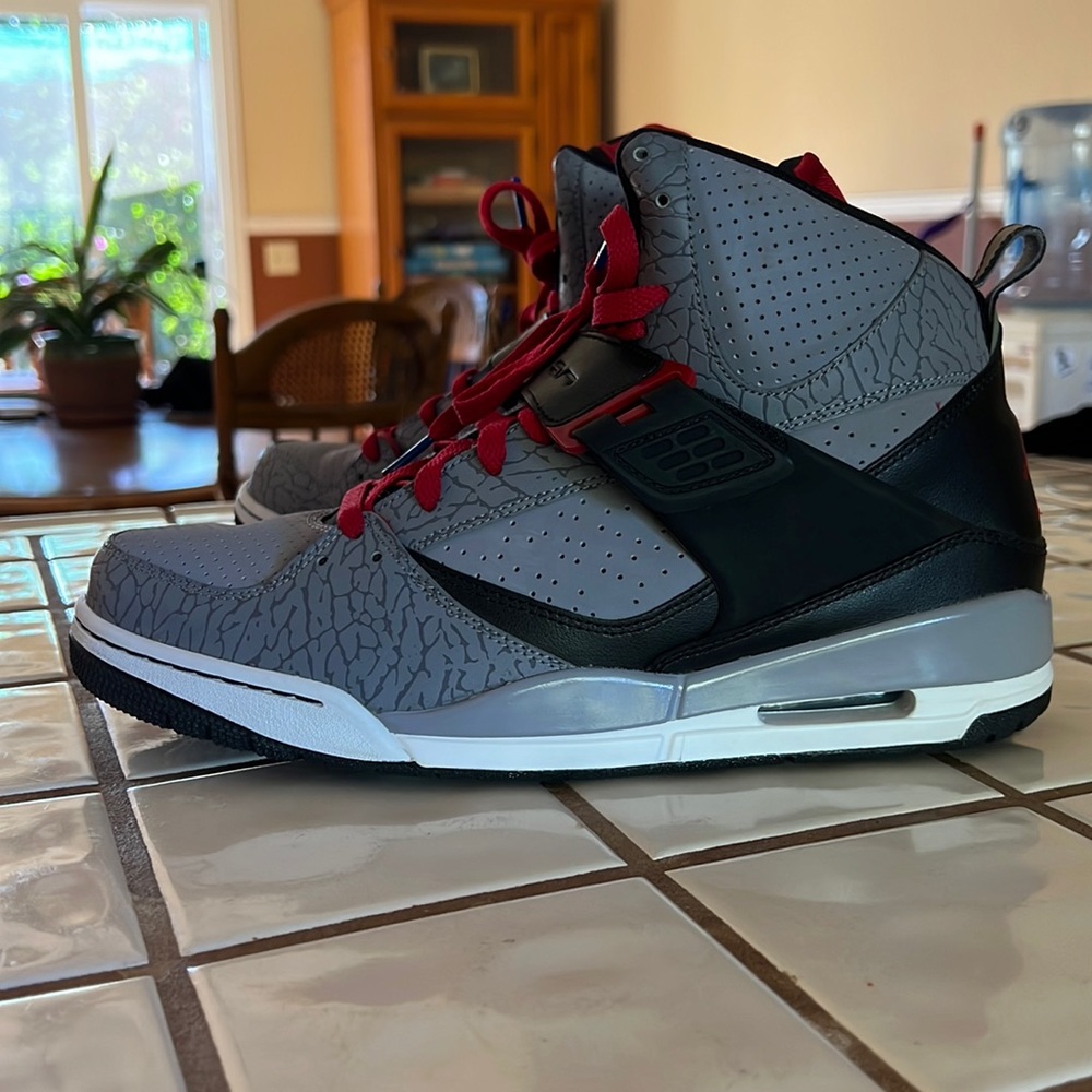 Jordan Flight 45 high 10.5